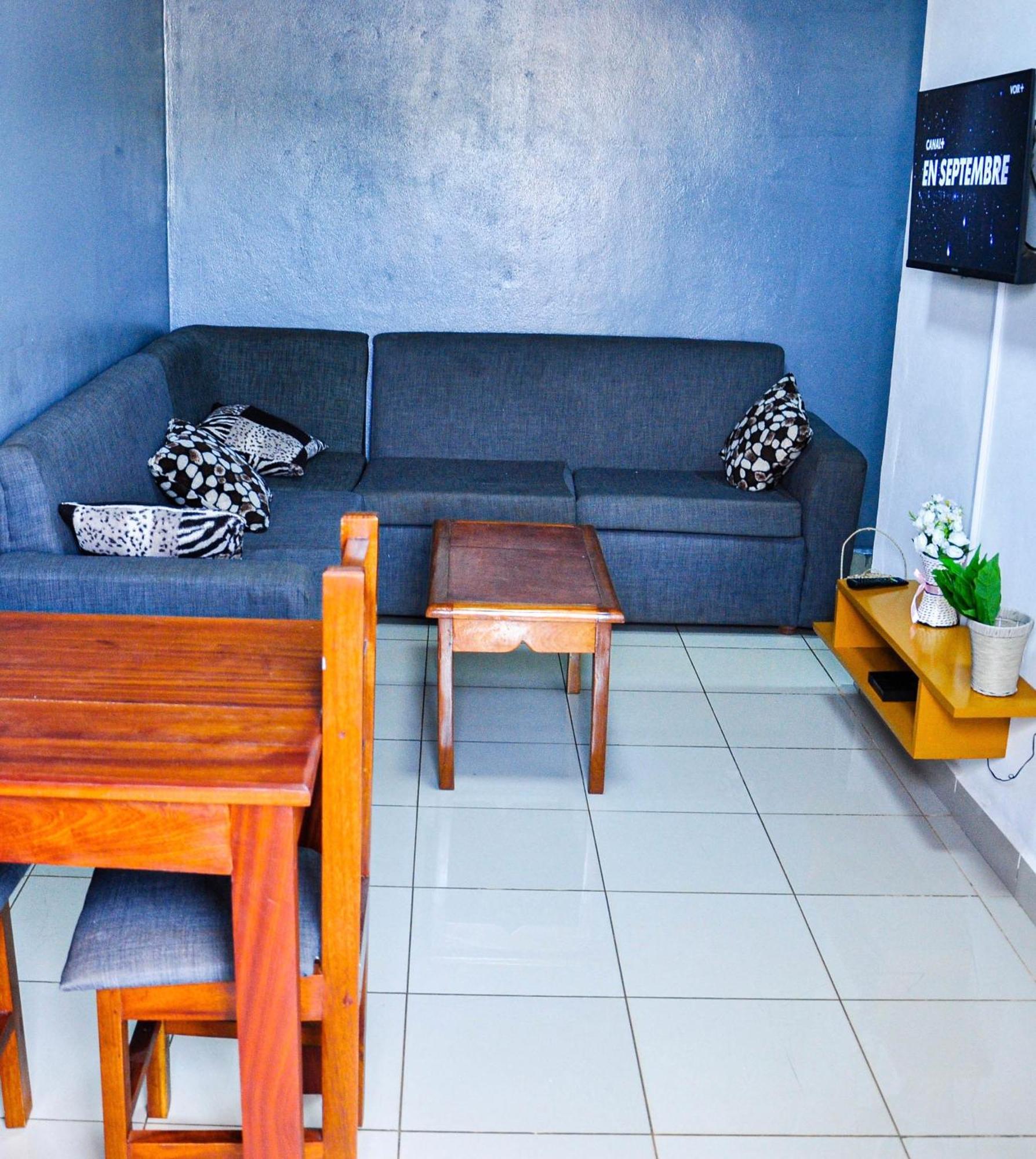 Les Logis De Nouvelle Route Bastos Apartment Yaounde Luaran gambar