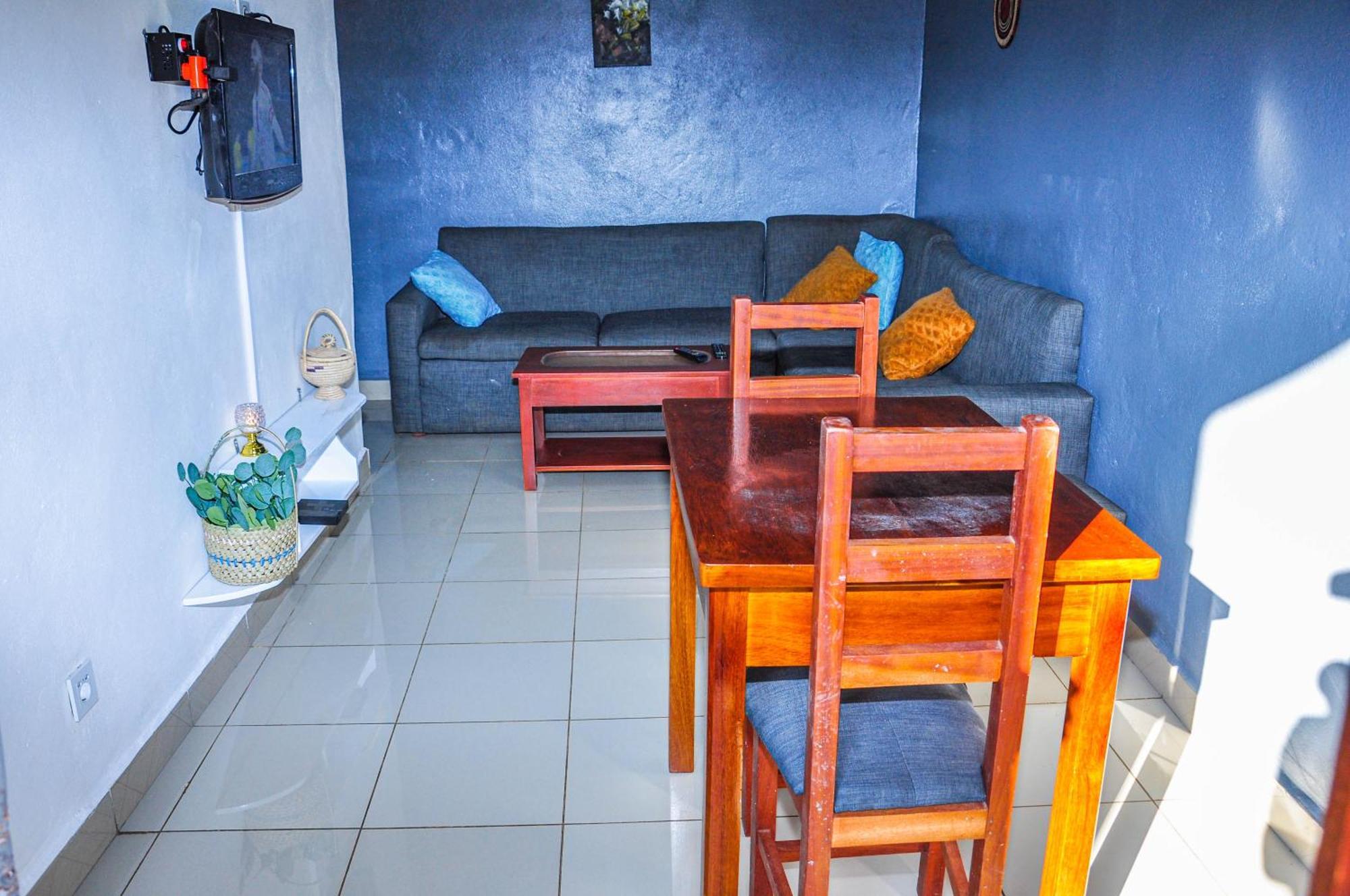 Les Logis De Nouvelle Route Bastos Apartment Yaounde Luaran gambar