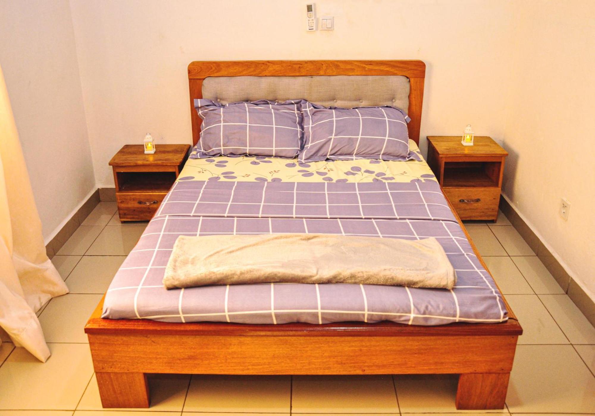 Les Logis De Nouvelle Route Bastos Apartment Yaounde Luaran gambar
