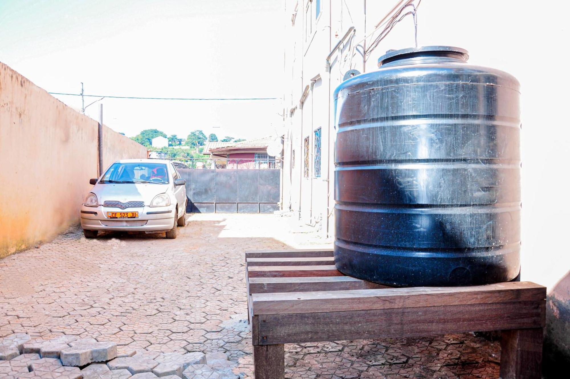 Les Logis De Nouvelle Route Bastos Apartment Yaounde Luaran gambar
